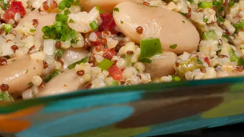 Ensalada de Quinoa y Bulgur con judiones Ensalada de Quinoa y Bulgur con judiones