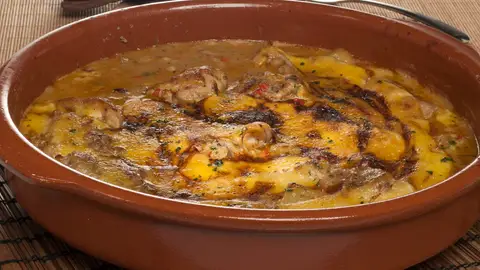 Guiso de conejo con alioli Guiso de conejo con alioli