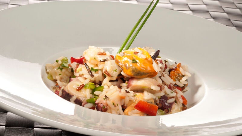 Ensaladilla de arroz a la marinera