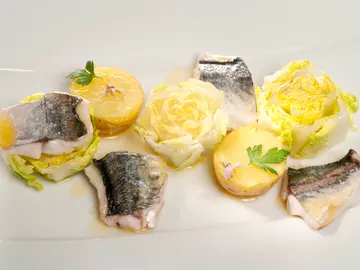 Ensalada de chicharro y patata Ensalada de chicharro y patata