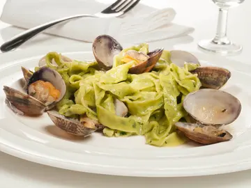 Fetuccini Vongole Fetuccini Vongole
