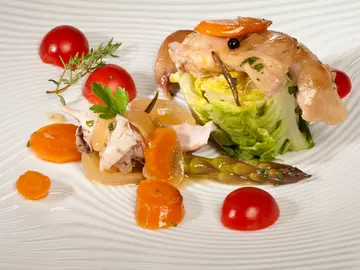 Ensalada de conejo en escabeche Ensalada de conejo en escabeche