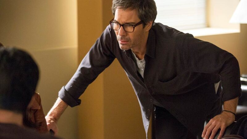 Pierce investiga un apuñalamiento horripilante en un hospital psiquiátrico