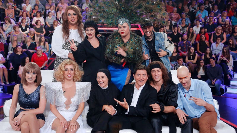 María Jiménez, por partida doble, Jeanette, Taylor Swift y Sor Cristina despliegan su talento en 'Tu cara me suena'