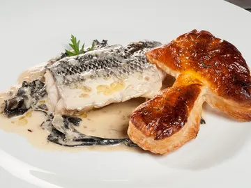 Lubina al horno con setas Lubina al horno con setas