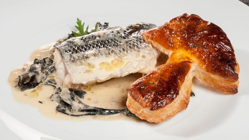 Lubina al horno con setas