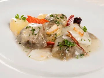 Alcachofas con pilpil de bacalao Alcachofas con pilpil de bacalao