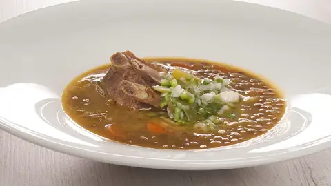 Lentejas con costilla Lentejas con costilla