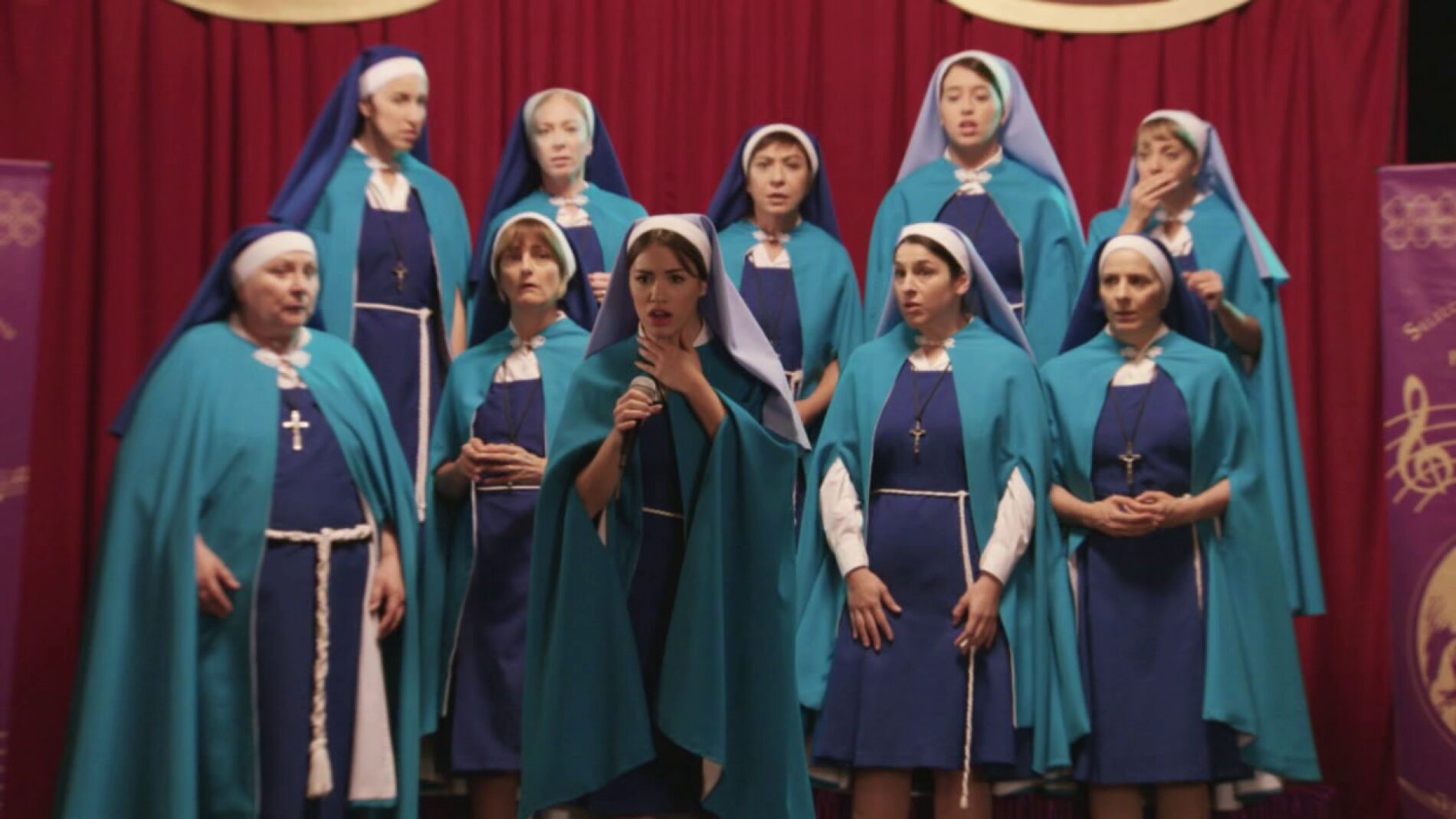 - Esperanza se queda sin voz durante la actuaci&oacute;n 