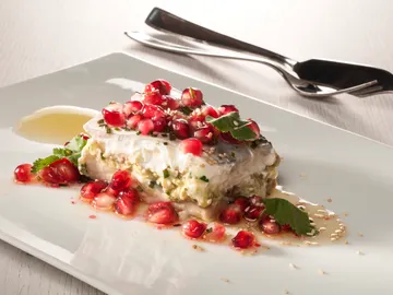 TERRINA DE VERDEL CON VINAGRETA DE GRANADA TERRINA DE VERDEL CON VINAGRETA DE GRANADA