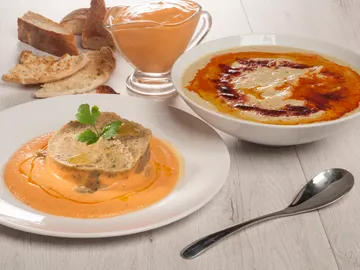 Berenjena con salmo y hummus de lentejas Berenjena con salmo y hummus de lentejas