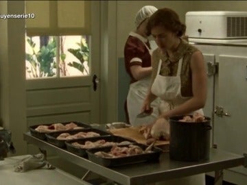 Frame 53.668571 de: Imitamos el plato de 'Mildred Pierce' en 'Muy en serie' Frame 53.668571 de: Imitamos el plato de 'Mildred Pierce' en 'Muy en serie'