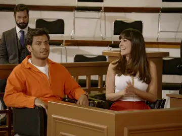 Alejandro es salvado de ir a prisión Alejandro es salvado de ir a prisión