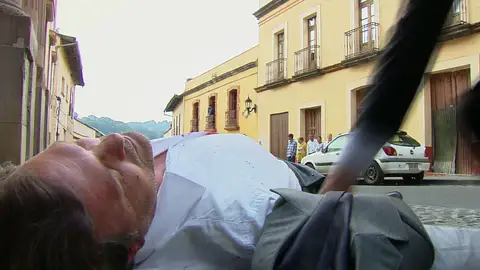 Disparan a Luis y lo dejan inconsciente Disparan a Luis y lo dejan inconsciente