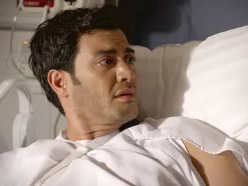 Alejandro se entera de que Inés es su madre Alejandro se entera de que Inés es su madre