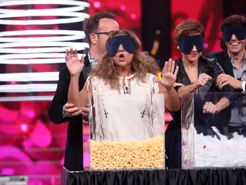 El reto más terrorífico de Àngel Llàcer a las chicas del jurado El reto más terrorífico de Àngel Llàcer a las chicas del jurado