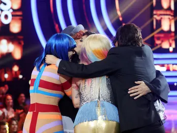 Blas Cantó arrasa de nuevo con su actuación como Diana Navarro Blas Cantó arrasa de nuevo con su actuación como Diana Navarro