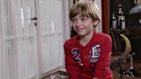 Frame 52.624205 de: A Bobby no le importa que su pap&aacute; se eche una novia como Luciana