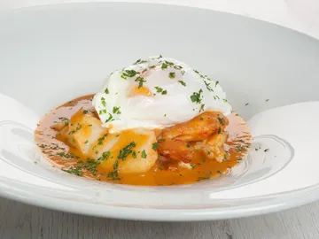 Ajoarriero con huevo escalfado Ajoarriero con huevo escalfado