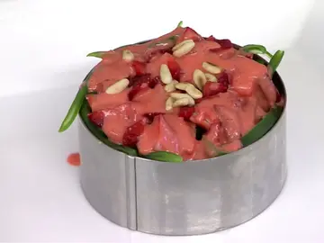 Frame 413.025963 de: Ensalada de judías verdes y fresas Frame 413.025963 de: Ensalada de judías verdes y fresas