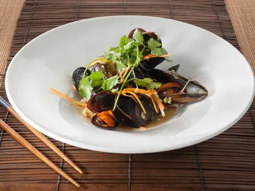 Mejillones con curry verde Mejillones con curry verde