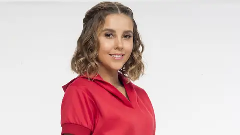 Paulina Goto es Victoria El vuelo de la victoria