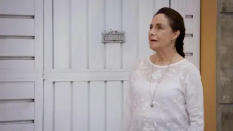 El gran secreto de Blanca sale a la luz El gran secreto de Blanca sale a la luz