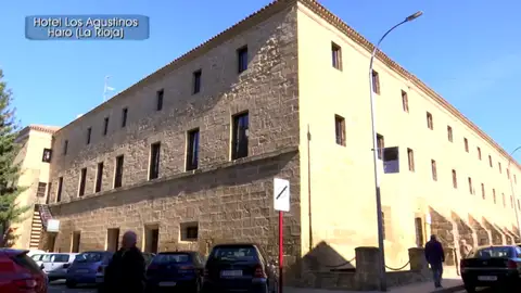 Un hotel del siblo XIV con las comodidades del siglo XXI Un hotel del siblo XIV con las comodidades del siglo XXI