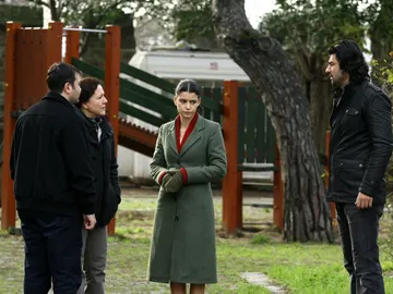 Fatmagül: "Kerim, eres un mentiroso" Fatmagül: "Kerim, eres un mentiroso"