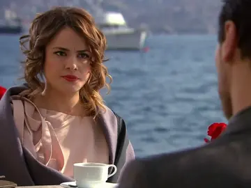 La esclarecedora conversación entre Mustafá y Meltem sobre Fatmagül La esclarecedora conversación entre Mustafá y Meltem sobre Fatmagül