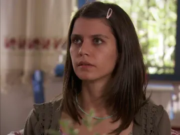 Fatmagül recibe un ramo de flores, ¿de Mustafá? Fatmagül recibe un ramo de flores, ¿de Mustafá?