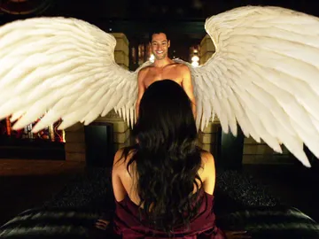 El diablo vuelve a NOVA convertido en ángel El diablo vuelve a NOVA convertido en ángel