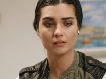 Elif Denizer Elif Denizer