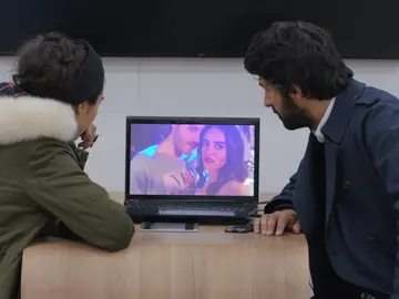 Ömar descubre que Nilüfer tuvo una relación con Mert Ömar descubre que Nilüfer tuvo una relación con Mert