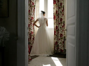 Fatmagül vestida de novia