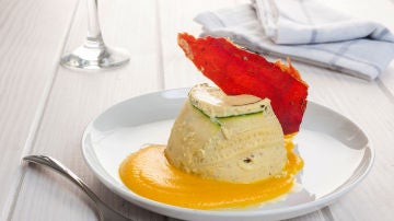 Flan de calabacín con crujiente de jamón Flan de calabacín con crujiente de jamón