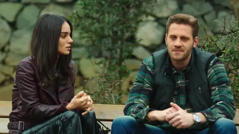 Nilüfer Amor de contrabando