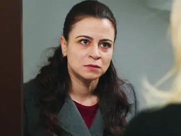 Melike está dispuesta a matar por Huseyin Melike está dispuesta a matar por Huseyin