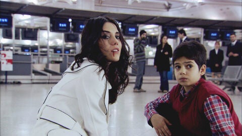 Eysan, agredida por Ali