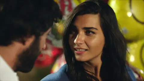 Elif Denizer Amor de contrabando