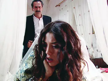 Sila, maltrada por su padre Celil Sila, maltrada por su padre Celil