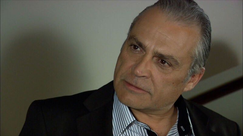 Ramiz no mentía. Kenan descubre que tiene una hija