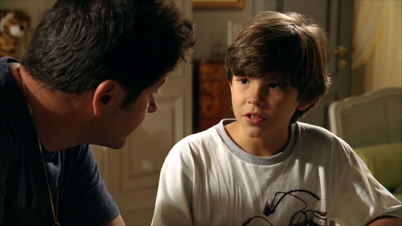 Batata se va a vivir a casa de Carmina y cambia de nombre