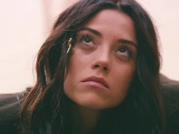 Cihan lleva a Sila a Mardin Cihan lleva a Sila a Mardin