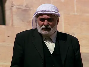 El padre de Boran da su consentimiento para que se quede con Sila en casa El padre de Boran da su consentimiento para que se quede con Sila en casa