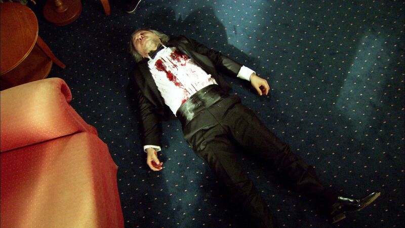 Cengiz dispara a Ali y es probable que haya muerto