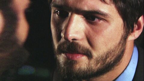 Cihan asesina Azad en 'Sila'