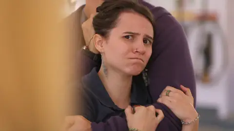 El novio de Betania, Valdo, recibe una brutal paliza El novio de Betania, Valdo, recibe una brutal paliza