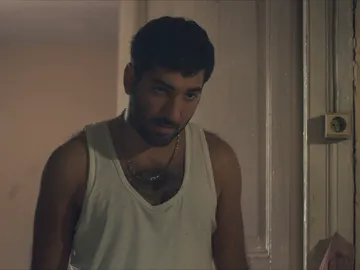 Cengiz, la pareja de la madre de Melek Cengiz, la pareja de la madre de Melek