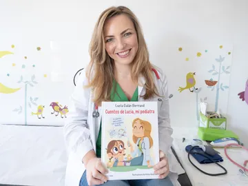 Cuentos de Lucía, mi pediatra Cuentos de Lucía, mi pediatra